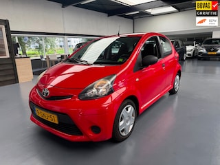 Toyota Aygo 1.0 VVT-i Now |Airco|Elektr ramen|NAP|