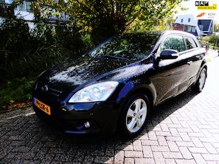 Kia ProCeed Pro_cee'd 1.4 CVVT X-ecutive 90pk Clima Cruise Leder Navi