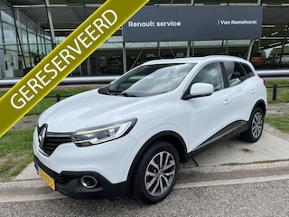 Renault Kadjar 1.2 TCe Limited / Distributieketting V.V. bij 153.000km / Trekhaak / Dealer onderhouden / Parkeerhulp V+A / Climate / LMV /