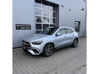 Mercedes-Benz GLA *AMG, pano, keyless* 180 Bns Sol AMG