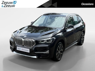 BMW X1 sDrive18i Business Edition Plus | Trekhaak | Leder | Navi | Stoelverwarming | Head-Up Display | Ambient Lighting | NL AUTO | Cruise Control | Climate Control | 12 maanden Bovag garantie |