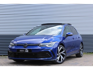 Volkswagen Golf 1.5 eTSI 3x R-Line | Panoramadak | Camera | Dode hoek | Adaptive cruise | Keyless | IQ Light | Lane assist |