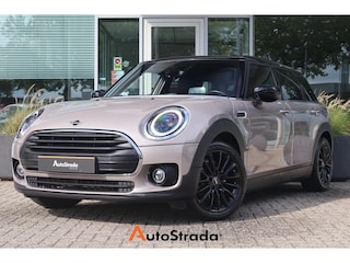 Mini Clubman (f54) 1.5 Cooper Business Edition 136pk | Camera | Virtual | Stoelverwarming | Keyless | HUD