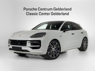 Porsche Cayenne E-Hybrid Black Edition