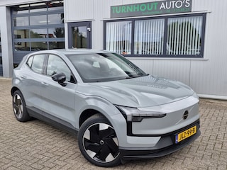 Volvo EX30 Single Motor Extended Range Plus 69 kWh | Warmte pomp | Stoelen en stuur verwarmd | camera achter | Electrische achterklep | Harman en Kardon | Elektrische stoelen