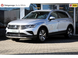 Volkswagen Tiguan 1.4 eHybrid Automaat Elegance | Trekhaak | All-Season banden