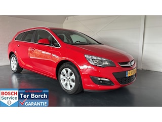 Opel Astra Sports Tourer 1.4 Turbo Business +