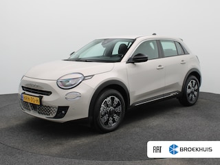 Fiat 600 1.2 Hybrid Urban | Automaat | 17" LMV | PDC V+A | Camera | Clima | Stoelverwarming |