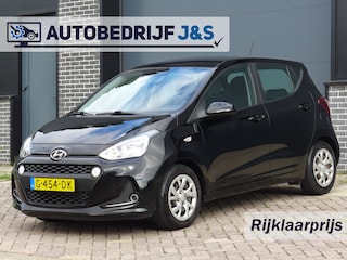 Hyundai i10 1.0i Comfort | Eerste eigenaar | Rijklaarprijs! | 12 Maanden Garantie | Onderhoudsbeurt | Nieuwe APK | Mobiliteitservice |