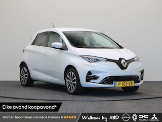 Renault Zoe R135 Intens 52 kWh | Achteruitrijcamera | Navigatie | Cruise control | LED verlichting | Dodehoek detectie | Parkeersensoren |