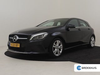 Mercedes-Benz A-klasse 180 Business Solution AMG | Cruise control | Climate control | Sport stoelen | Apple carplay Android auto | Elecktr ramen | LED | 17"LMV