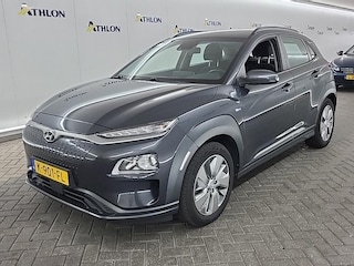 Hyundai Kona EV COMFORT 64 kWh (100% SOH) I AUTOMAAT I P-CAMERA I APPLE CARPLAY I CRUISE CONTROL