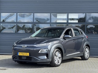 Hyundai Kona EV COMFORT 64 kWh (100% SOH) I AUTOMAAT I P-CAMERA I APPLE CARPLAY I CRUISE CONTROL