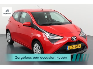 Toyota Aygo 1.0 VVT-i x-play Kleurrijke stadsauto met een vrolijk karakter