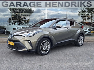 Toyota C-HR 2.0 Hybrid Executive | Leder Stof | Adaptive CC | LED | Camera | Climate | Facelift |
