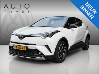 Toyota C-HR 1.2 Bi-Tone Plus DODEHOEK DETECTIE | LANE ASSISTENT | JBL AUDIOSYSTEM | DEALER ONDERHOUDEN | LED PAKKET | NAVIGATIE | DAB RADIO | CRUISECONTROL| PARKEERSENSOREN | STOELVERWARMING |