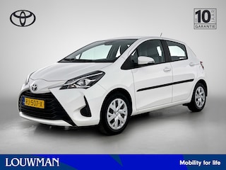 Toyota Yaris 1.5 VVT-i Aspiration | Navigatie | Cruise Control | Climate Control | Parkeersensoren Achter | Achteruitrijcamera | Bluetooth | Elektrische ramen voor |