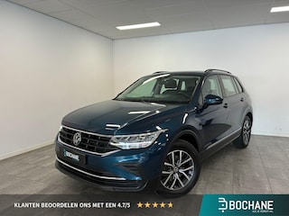 Volkswagen Tiguan 1.5 TSI Elegance | Panoramadak | Adaptive Cruise Control | Stoel- & Stuurverwarming |Elektr. Kofferbak | Parkeerhulp