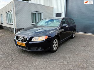 Volvo V70 2.0D Limited Edition, let op met mankement!