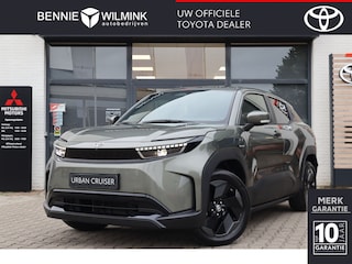 Toyota Urban Cruiser Dynamic 61 kWh | Stoel/Stuur Verwarming | Carplay |