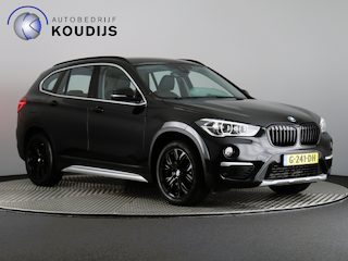 BMW X1 sDrive18i High Executive (Afn. Trekhaak / Carplay / Camera / Cruise / Navi / Stoelverw.)