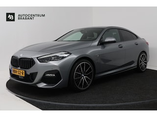 BMW 218i M Sport Edition (STOELVERWARMING, CRUISE ADAPTIEF, NAVIGATIE, SFEERVERLICHTING)
