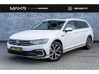 Volkswagen Passat Variant 1.4 TSI PHEV GTE Business | Plug-in Hybrid (PHEV) | Panoramadak | Trekhaak | Head-up Display | Dodehoekdetectie | Navigatie | Apple Carplay | Android Auto | Elektrische Achterklep | Keyless Entry | Achteruitrijcamera | Stoelverwarming voor en achter
