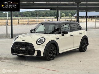 Mini Mini/Cabrio/Clubman/Countryman 5-Deurs 1.5 Cooper