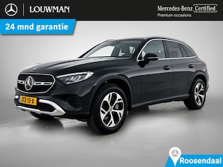 Mercedes-Benz GLC 300 e 4MATIC Plug-In Hybride | Trekhaak | Dode Hoek Ass | Memory | Sfeerverlichting | Stuur en Stoelverwarming | CarPlay | Inclusief 24 maanden Mercedes-Benz Certified garantie voor Europa.
