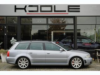 Audi A4 Avant 2.7 V6 quattro