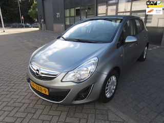Opel Corsa 1.2-16V Cosmo 2012 Airco Automaat NAP! APK!