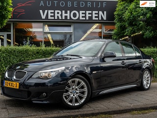BMW 520i SPORT - M-PAKKET - AUTOMAAT - STOEL VERW - LEDER - PARK SENS - ORG NL - NAP !!