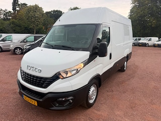 Iveco Daily 35S16V 2.3 160PK L2H2 3.5T trekgewicht / Cruise / Airco