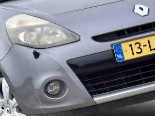 Renault Clio Estate 1.2 TCE 20th Anniversary Gris Cassiopee - Ruim & Comfortabel - Cruise/Airco