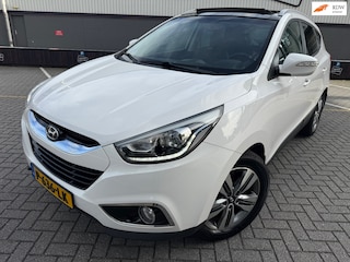 Hyundai ix35 2.0i 4WD i-Vision*OPEN -DAK*AIRCO*APK*NAP*CRUISE*NAVI*CAMERA*STOEL VERWARMING