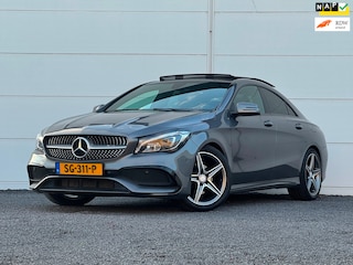 Mercedes-Benz CLA 200 Amg Org NL Pano Uitlaatklep schakelbaar AMG Diffuser Apple carplay Night pakket Keyless Go