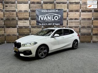 BMW 118i High Executive Sport Line Pano LED VCP PDC Trekhaak LM