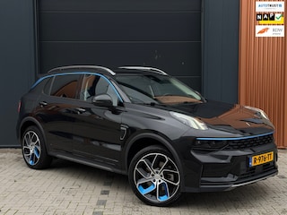 Lynk & Co 01 1.5|BTW&NL Auto|1e Eigenaar|Pano|Memory Stoelen|Infinity|Elektrische Achterklep|Stoelverwarming|ACC|CarPlay