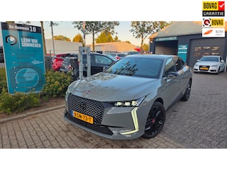 DS 4 1.2 PureTech Performance Line Automaat l Head up Display l ACC l Electrische stoelen met memorie l Led vision