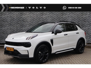 Lynk & Co 01 1.5 Plug-in Hybrid More | PHEV | Two-Tone | Panoramadak | Infinity by Harman Audio | 360 Graden Camera | Parkeersensoren | Lichtmetalen Velgen 20 inch | Keyless Entry | Elektrische Achterklep | LED Koplampen Adaptief | Privacy Glas | Stoelverwarming | Cruise Control Adaptief | Dodehoekdetectie Navigatie | Apple Carplay | Android Auto