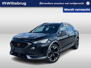 Cupra Formentor 1.4 e-Hybrid 245PK DSG Black Edition / Memory Seat / Keyless / Achteruitrijcamera / Trekhaak /  Travel Assist /  Full Link / 19" LMV
