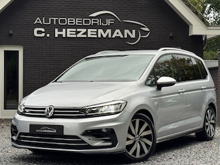 Volkswagen Touran 1.2 TSI Highline R-Line 7 Persoons 1e eigenaar DealerOH Nieuwstaat FULL LED