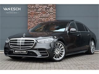 Mercedes-Benz S-klasse 580 e 4MATIC Lang AMG Line | First-Class Rear Executivepakket | Airmatic | Achterasbesturing | Distronic+ | Burmester 4D | Koelbox | MBUX Tablet | Massage | Stoelventilatie | Verwarmd Stuurwiel |