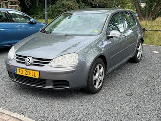 Volkswagen Golf 1.6 Trendline TREKHAAK/CRUISE.C
