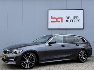 BMW 3-serie Touring 320i High Executive Automaat Schuifdak/Carplay.
