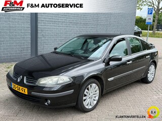 Renault Laguna 1.6-16V Tech Line Uniek! Incl nieuwe APK, beurt en distributie