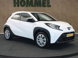 Toyota Aygo 1.0 VVT-i MT Play - ORIGINEEL NEDERLANDSE AUTO - AIRCO - ACHTERUITRIJCAMERA - BLUETOOTH TELEFOONVOORBEREIDING - APPLE CARPLAY/ANDROID AUTO - CRUISE CONTROL ADAPTIEF