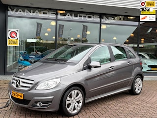 Mercedes-Benz B-klasse 180 Clima Cruise Trekhaak NL-Auto NAP Dealeronderhouden!