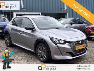 Peugeot 208 EV Allure Pack 50 kWh GARANTIE/SOH 89%/CCS/CRUISE/CLIMA/CARPLAY/CAMERA/LICHTMETAAL rijklaarprijs!