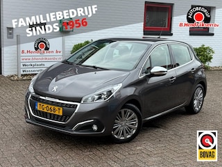 Peugeot 208 1.2 Puretech 82pk 5D Blue Lease Executive/ Apple Carplay/ Navigatie/ DAB/ Cruise control/ Parkeersensoren/ Lichtmetalen velgen/ Origineel NL/ NAP